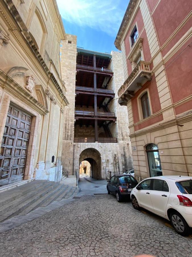 Cuore Del Centro Storico Cagliari Exterior photo